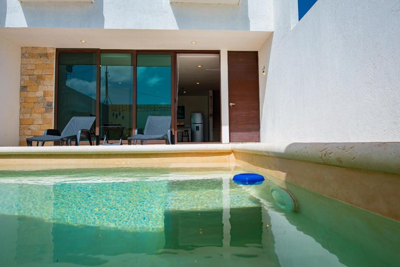 97982 New Modern Villa, Private Pool, High Internet Speed, 2 Blocks From The Beach Pueblo Pueblo Chicxulub Kültér fotó