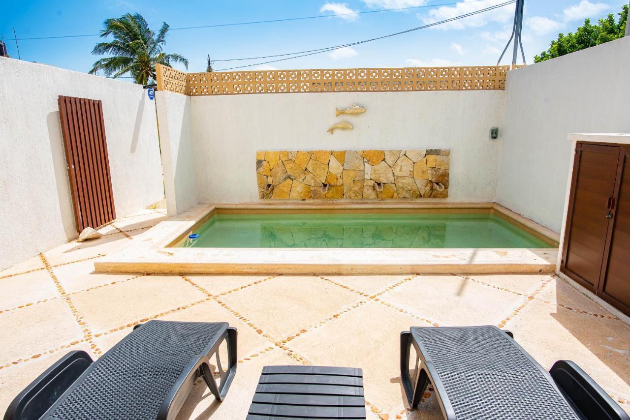 97982 New Modern Villa, Private Pool, High Internet Speed, 2 Blocks From The Beach Pueblo Pueblo Chicxulub Kültér fotó