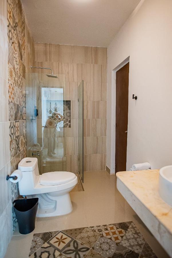97982 New Modern Villa, Private Pool, High Internet Speed, 2 Blocks From The Beach Pueblo Pueblo Chicxulub Kültér fotó