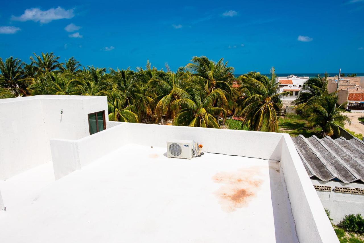 97982 New Modern Villa, Private Pool, High Internet Speed, 2 Blocks From The Beach Pueblo Pueblo Chicxulub Kültér fotó