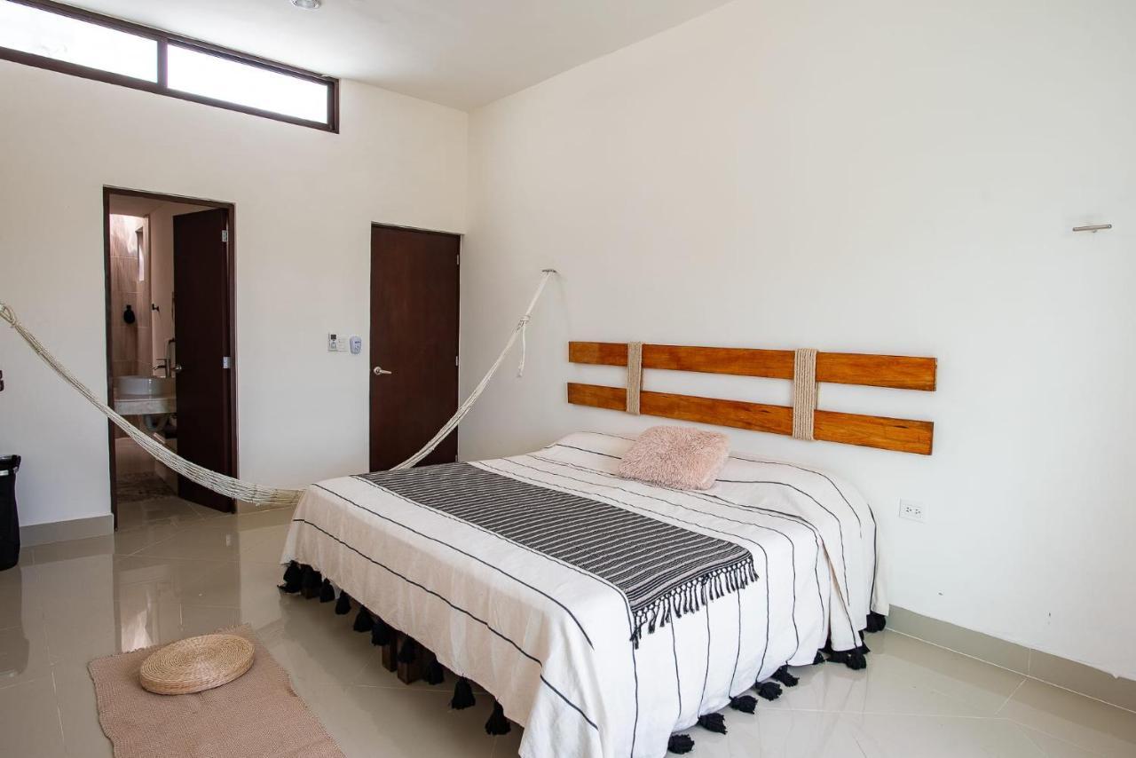 97982 New Modern Villa, Private Pool, High Internet Speed, 2 Blocks From The Beach Pueblo Pueblo Chicxulub Kültér fotó